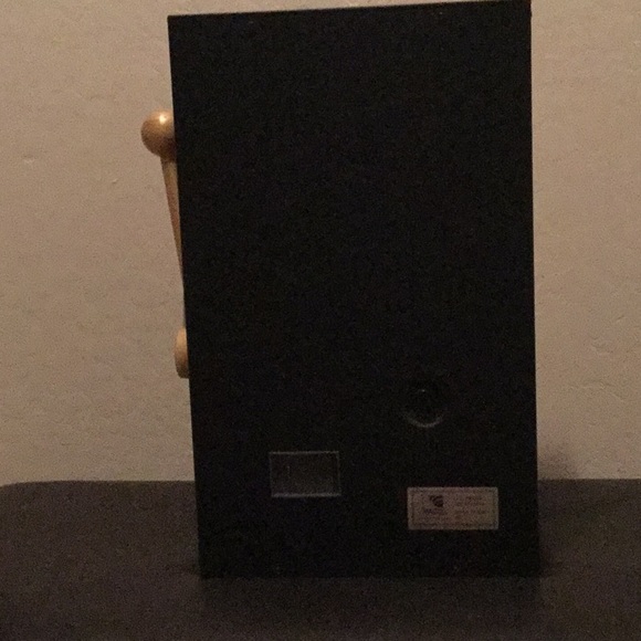 Casino Crown Vintage Play Slot Machine - Picture 3 of 3